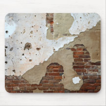 vieux mur de briques de émiettage tapis de souris