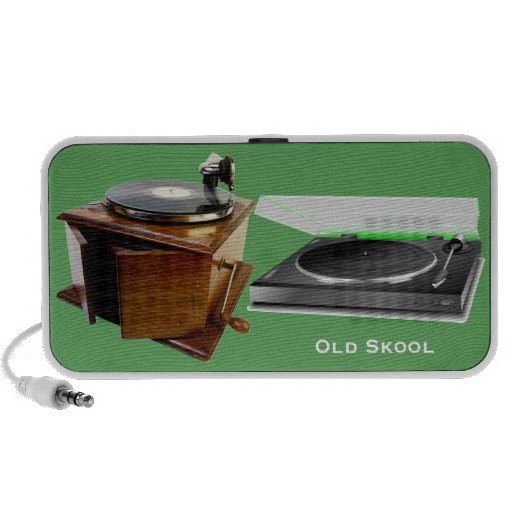 Vieux plaque tournante de phonographe de skool et 