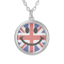Visage britannique de smiley de drapeau colliers