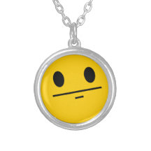 Visage de smiley de visage de tisonnier collier personnalisé