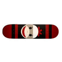 Visage de sourire mignon de singe de chaussette su planches à roulettes customisées