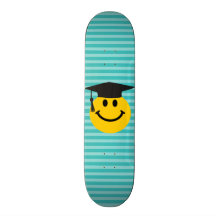 Visage souriant licencié planches à roulettes customisées