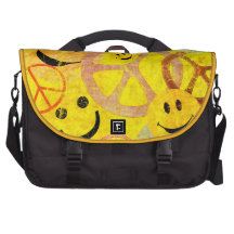 Visages et signes de paix souriants sac ordinateurs portables
