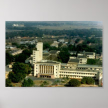 Vue aérienne du bâtiment principal posters