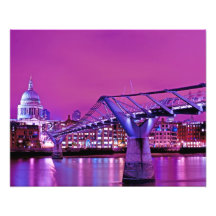 Vue de soirée du pont Londres de millénaire Photos
