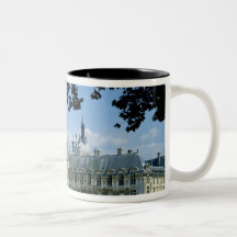 Vue du château grand et petit tasses à café