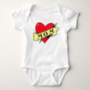 Recherche de tatouage de bébé vêtements Maman