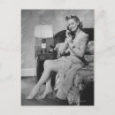 Recherche de sensualité cartes postales Regarder la caméra