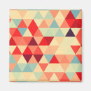Recherche de motif triangles magnets Moderne