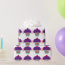 Recherche de petit gâteau papier cadeau Célébration