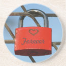 Recherche de coeurs rouges dessous de verres Symbole d'amour