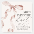 Recherche de attache autocollants Elle attache le noeud