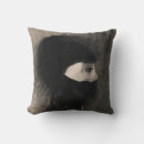 Recherche de sombre coussins Pour elle