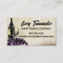 Recherche de raisins sur la vigne cartes visite Bouteille de vin