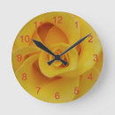 Recherche de pétales roses horloges Floral