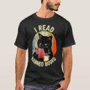 Recherche de chat dans une boîte tshirts Chat de noël