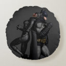 Recherche de le joker décoration coussins Hugo étrange