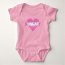 Recherche de hongrie bébé vêtements Coeur