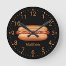 Recherche de hot dogs horloges Pour tous