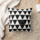 Recherche de géométrique triangle coussins Tendance
