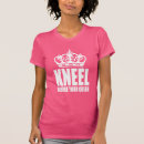 Recherche de agenouillement tshirts Reine