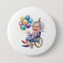 Recherche de anniversaire humoristique badges Farceur pour grand mère