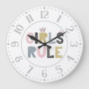 Recherche de fille baby shower horloges Moderne