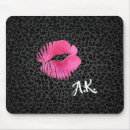 Recherche de rouge à lèvres rose tapis souris Embrasser