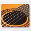 Recherche de instruments ficelés tapis souris Plan rapproché