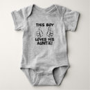 Recherche de son une bébé vêtements Amour