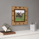 Recherche de colt horloges Ferme
