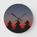 Recherche de cheval coucher soleil art Équitation