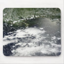 Recherche de pollution tapis souris Vue satellite