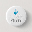 Recherche de studio badges Blanc