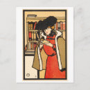 Recherche de femme lisant cartes postales Vintage