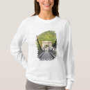 Recherche de vieux monde vêtements Idyllique