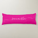 Recherche de main lettrage coussins Pour elle