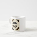 Recherche de chenille tasses Papillons