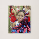 Recherche de uniforme puzzles Regarder l'appareil photo