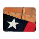 Recherche de bateau en bois magnets Gros plan