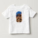 Recherche de gaudi tshirts Europe