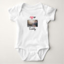 Recherche de amour de maman bébé vêtements Heureux