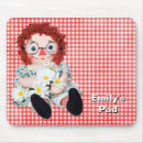 Recherche de poupée tapis souris Vintage