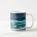 Recherche de vague tasses Plage