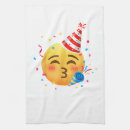 Recherche de emoticon cuisine linges Heureux