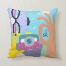 Recherche de main coussins Tendance