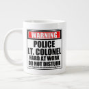 Recherche de colonel tasses Lieutenant
