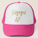 Recherche de engagements casquettes Lune de miel