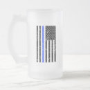 Recherche de policiers tasses Pour lui