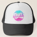 Recherche de short casquettes L'île solitaire